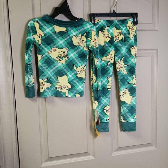 Pokemon Boys Pajama Set Size 4 Green Yellow Long Sleeve 2 pc NWT - Picture 1 of 5